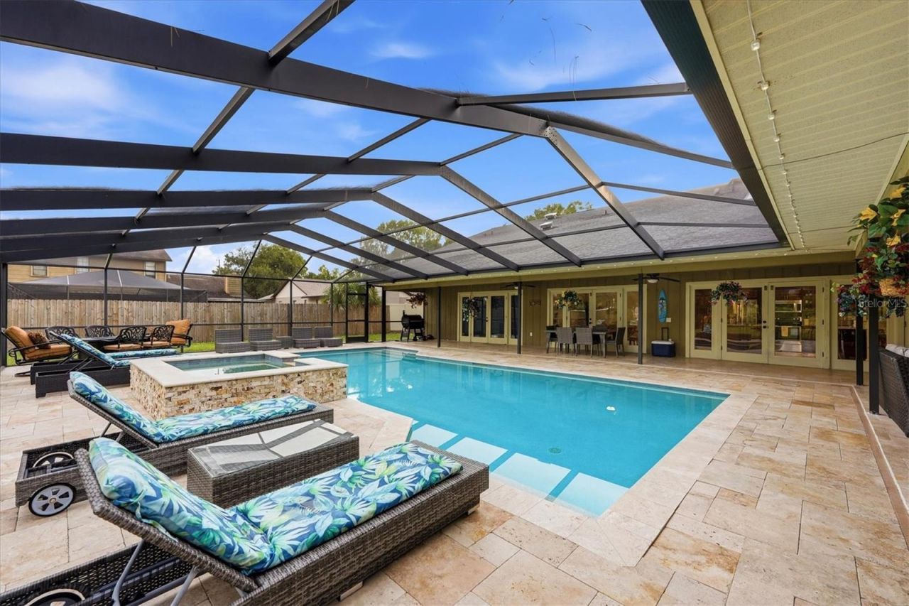 15127 Pennington Road, Tampa, FL 33624 Photo