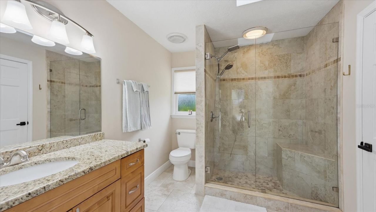 15127 Pennington Road, Tampa, FL 33624 Photo