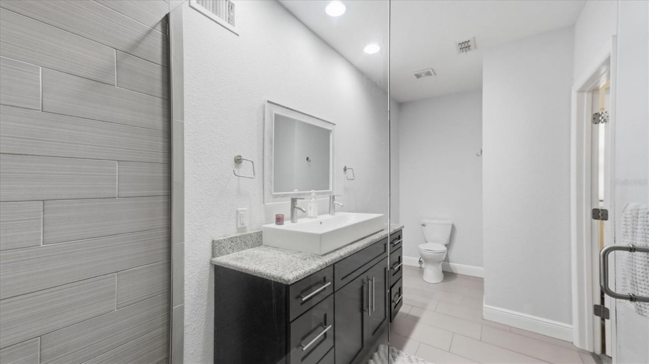 15127 Pennington Road, Tampa, FL 33624 Photo