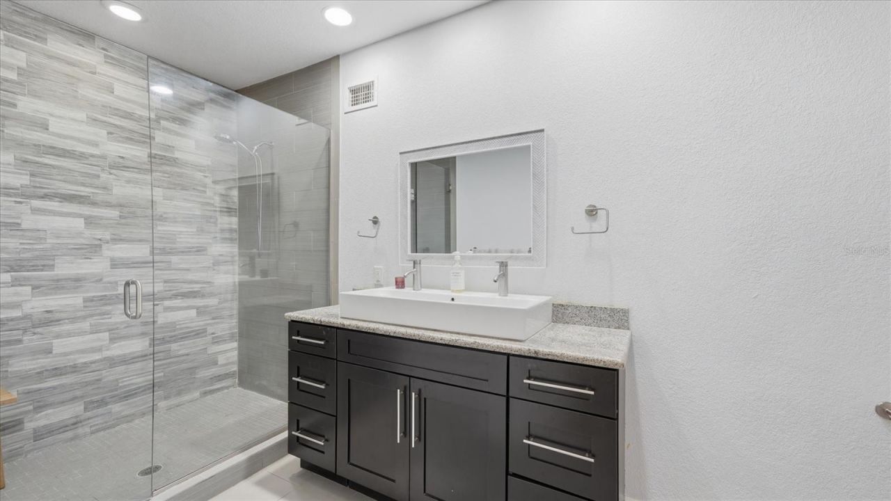 15127 Pennington Road, Tampa, FL 33624 Photo