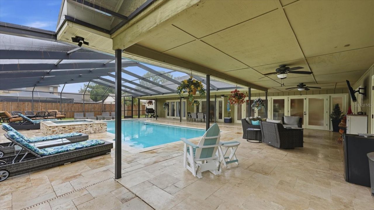 15127 Pennington Road, Tampa, FL 33624 Photo