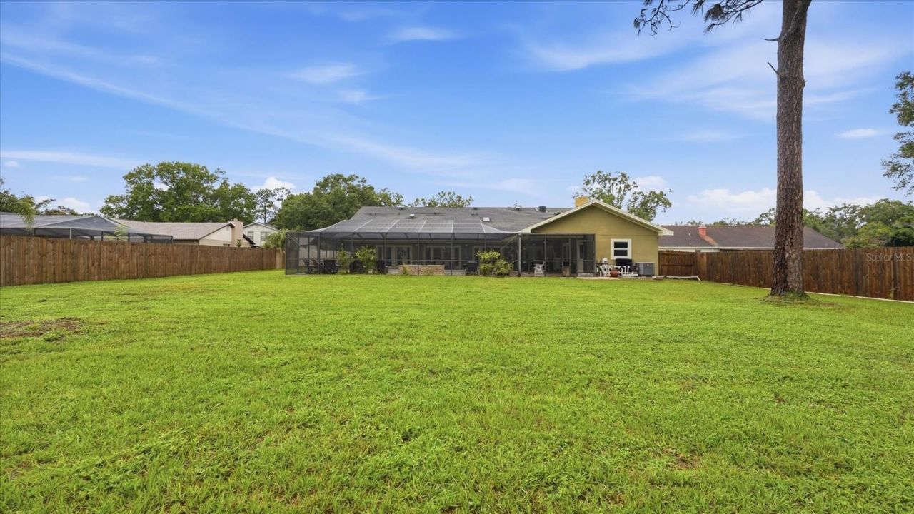 15127 Pennington Road, Tampa, FL 33624 Photo