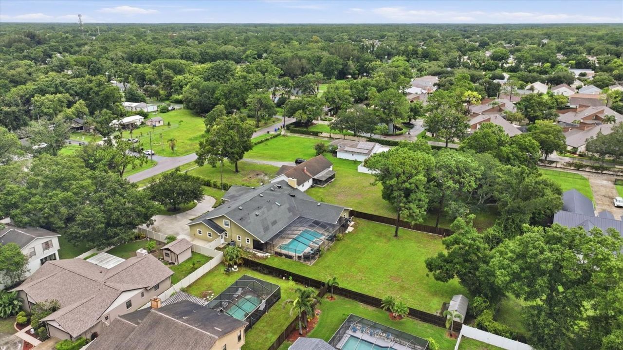 15127 Pennington Road, Tampa, FL 33624 Photo