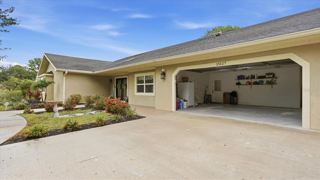 15127 Pennington Road, Tampa, FL 33624 Photo