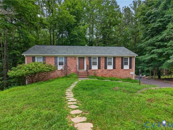 310 Crestfield Court, Charlottesville, VA 22911