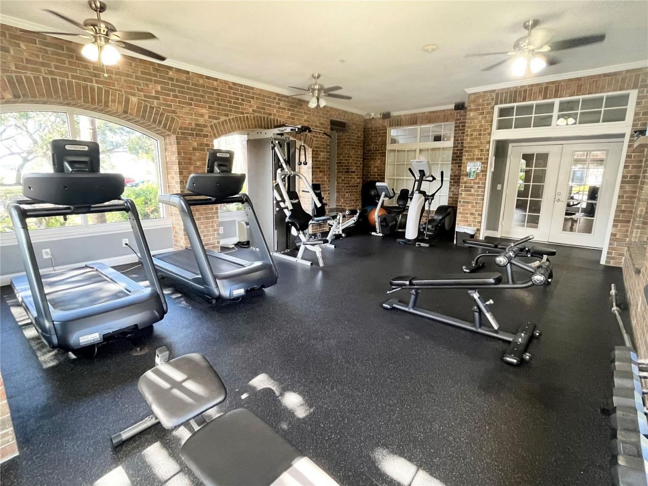 10200 Gandy Boulevard N, Unit 915, Saint Petersburg, FL 33702 Photo