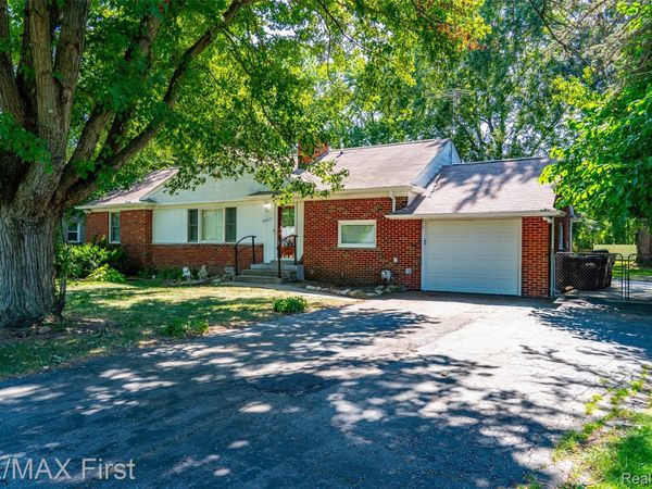 42471 Utica Road , Sterling Heights, Mi 48314