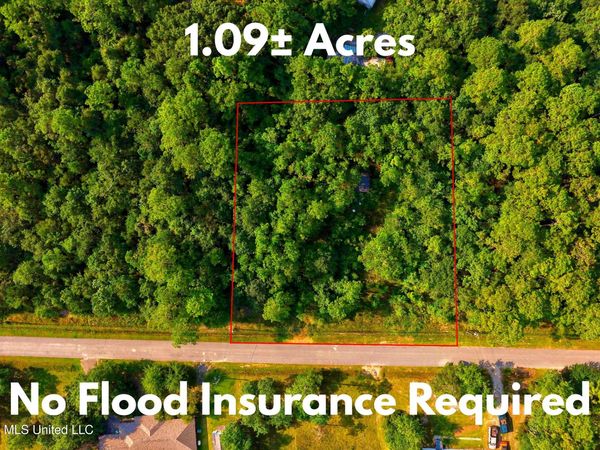 1715 Laurel Glen Road, Gautier, MS 39553