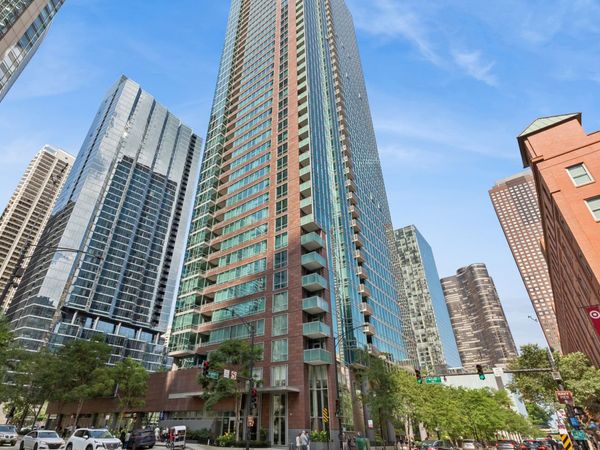 505 N McClurg Court, Unit 204, Chicago, IL 60611