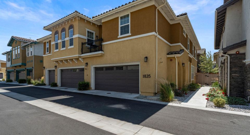 1835 Dark Horse Road, Unit C, Reno, NV 89521 Photo