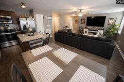 926 Sequoia Drive photo 4
