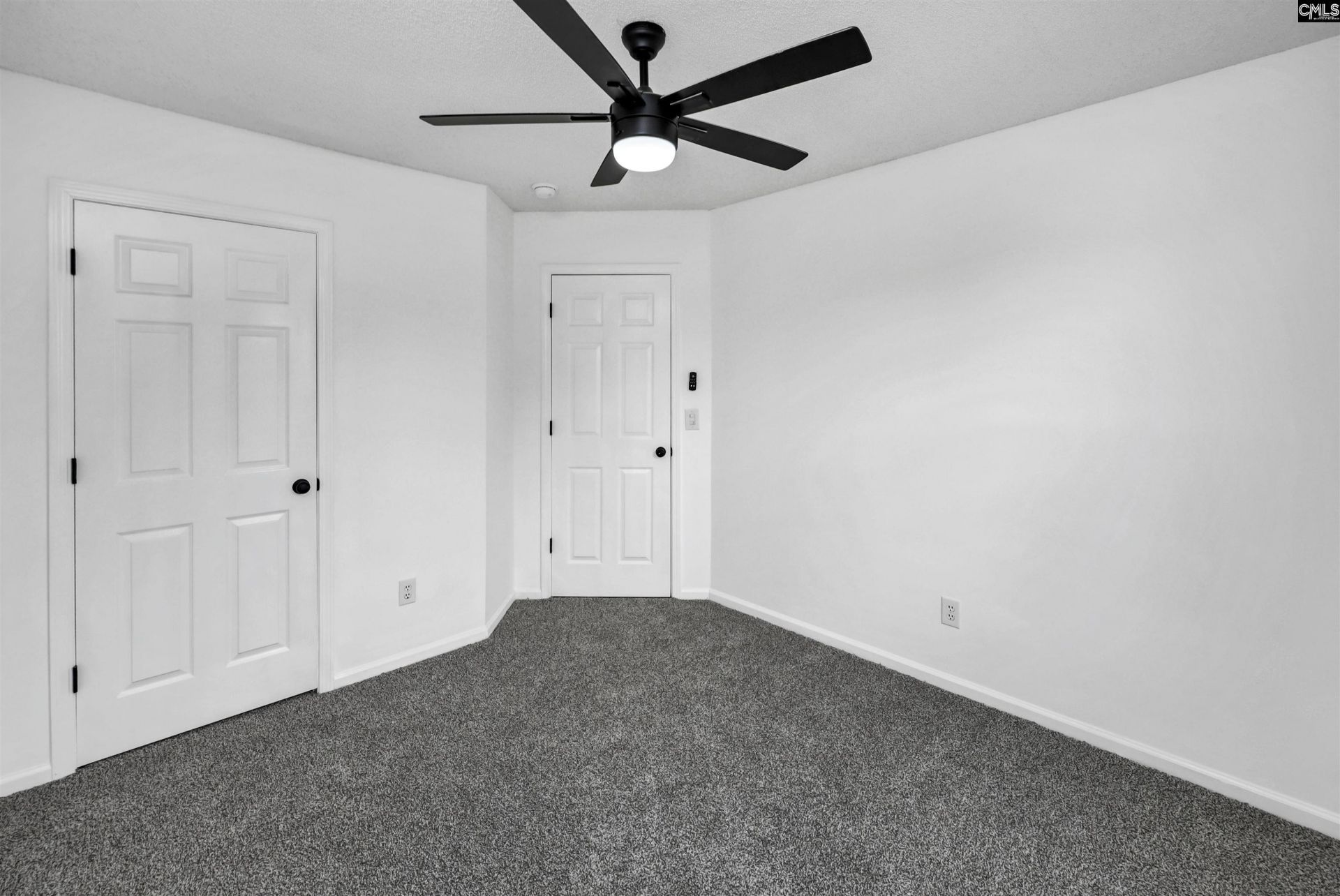 106 Royal Crest Drive Photo 18