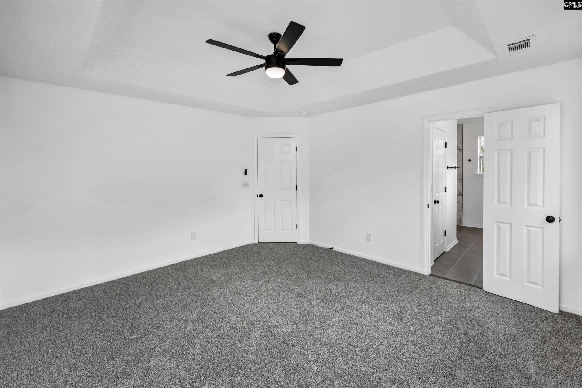 106 Royal Crest Drive Photo 24