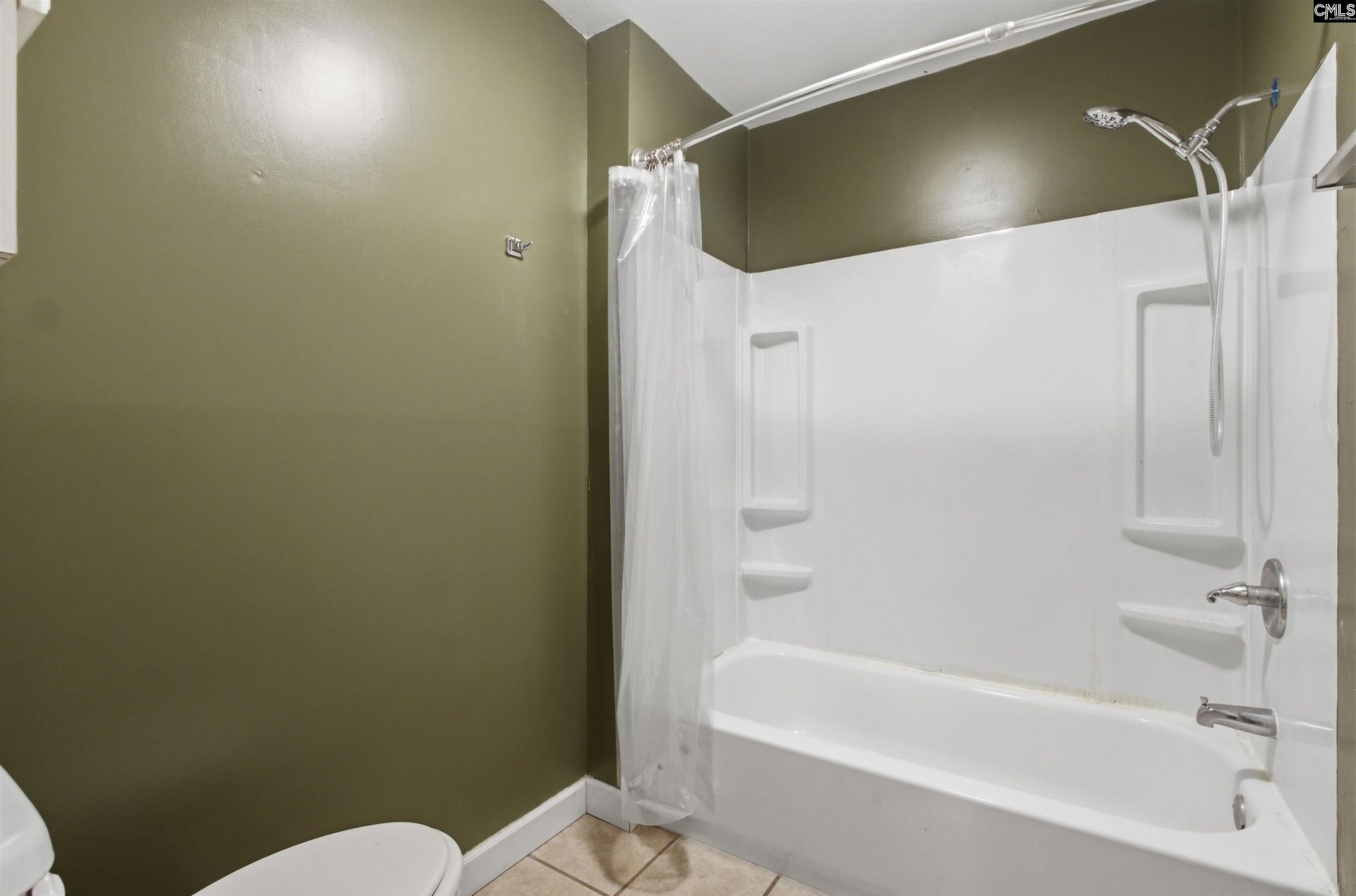 134 Village Walk Photo 28