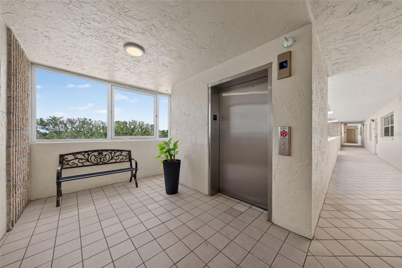 4325 Gulf Of Mexico Drive, Unit 402, Longboat Key, FL 34228 Photo