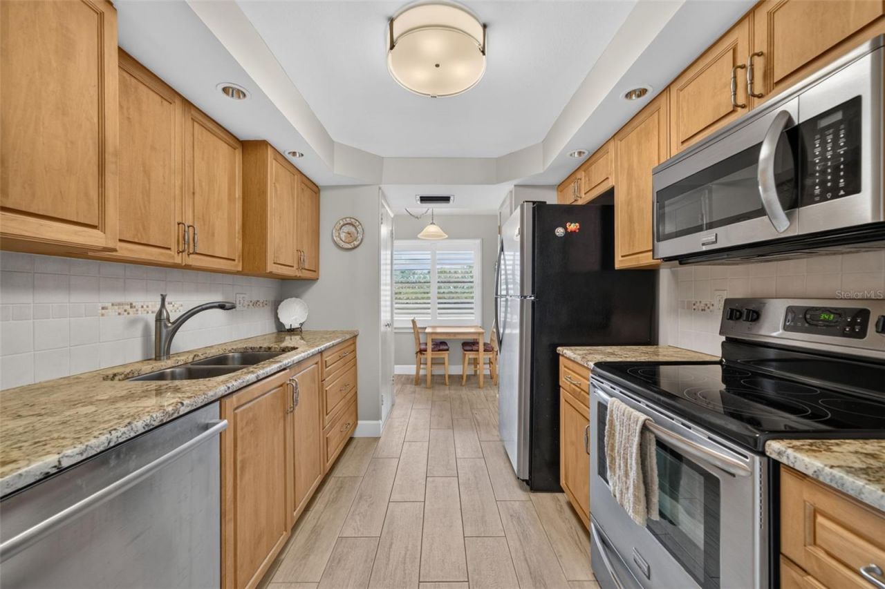 4325 Gulf Of Mexico Drive, Unit 402, Longboat Key, FL 34228 Photo