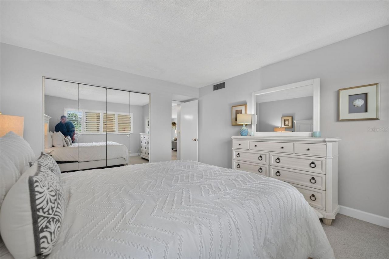 4325 Gulf Of Mexico Drive, Unit 402, Longboat Key, FL 34228 Photo