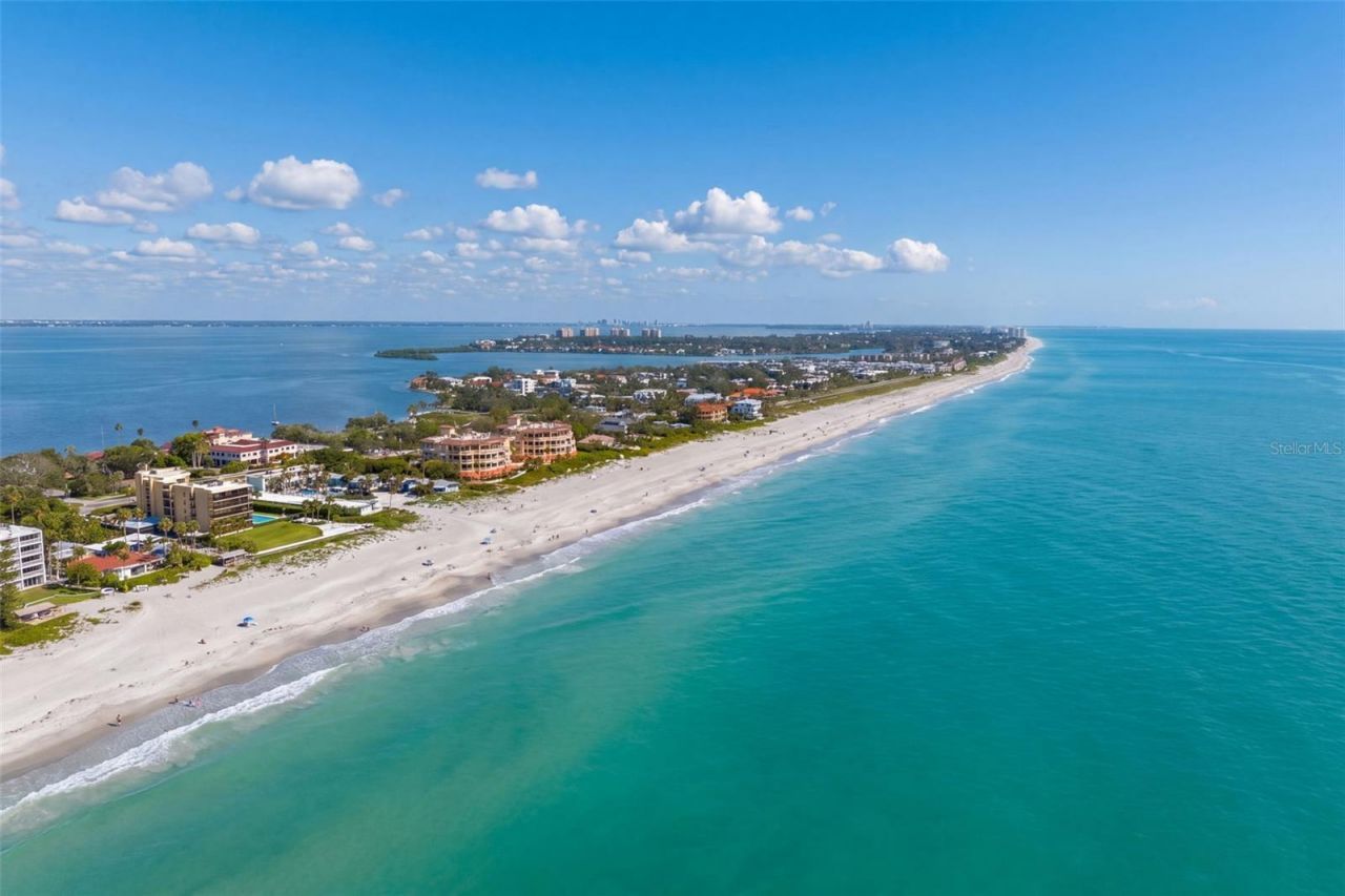 4325 Gulf Of Mexico Drive, Unit 402, Longboat Key, FL 34228 Photo