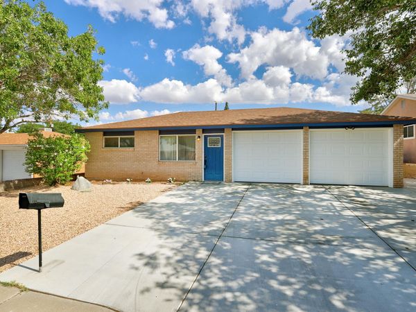 11913 Allison Court NE, Albuquerque, NM 87112