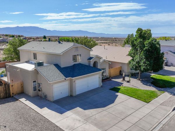 3020 Mason Meadows Drive NE, Rio Rancho, NM 87144