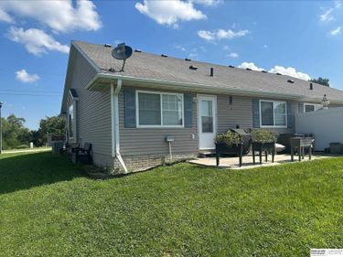 9037 Leighton Avenue, Lincoln, NE 68507