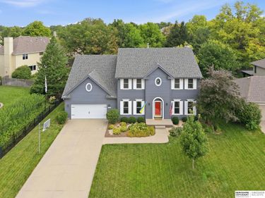 14116 Hillsborough Drive, Omaha, NE 68164