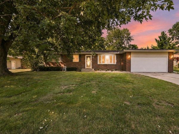6622 Fairview Avenue, Portage, IN 46368