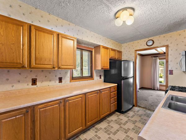 206 E 9th Street, La Porte, IN 46350