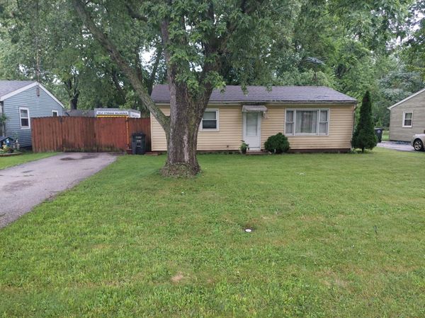 3516 Saint Joseph Place , Hobart, IN 46342
