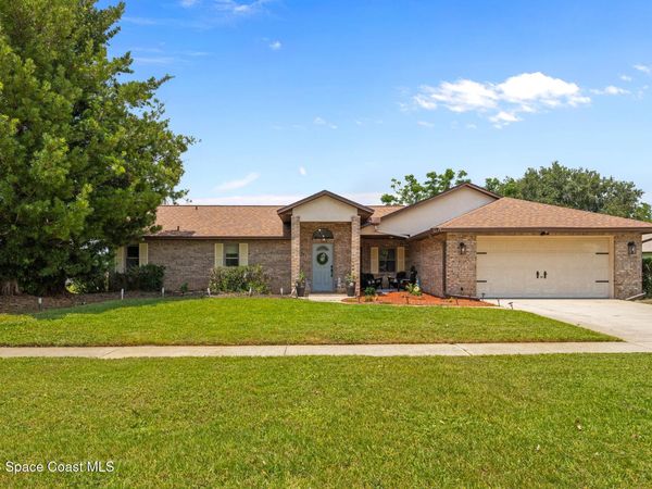 1467 Country Club Drive NE , Palm Bay, FL 32905