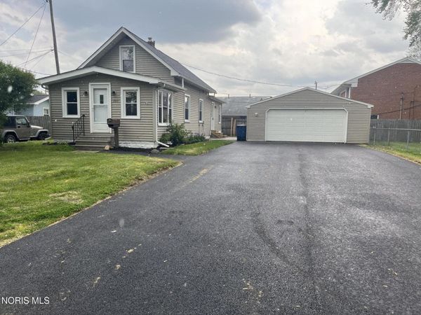 2519 Lima Avenue, Toledo, OH 43613