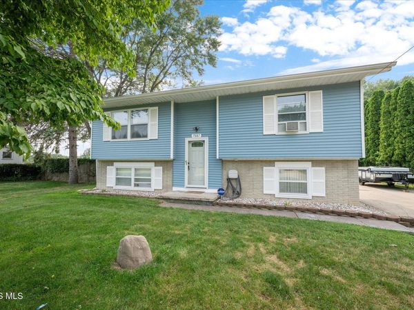 7087 County Road 1-3 Road, Swanton, OH 43558