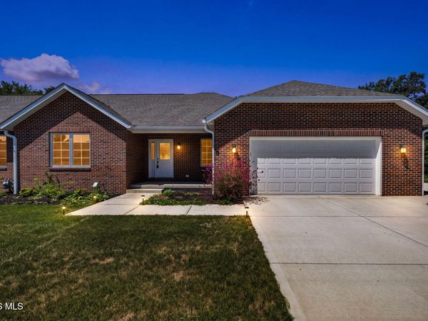 2261 Talon Place, Marion, OH 43302