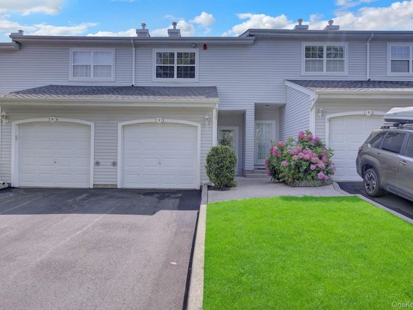 193 Windward Drive , Port Jefferson, NY 11777