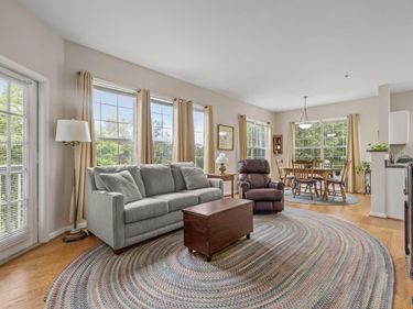 270 RIVERBEND DR, Unit 2F, Charlottesville, VA 22911