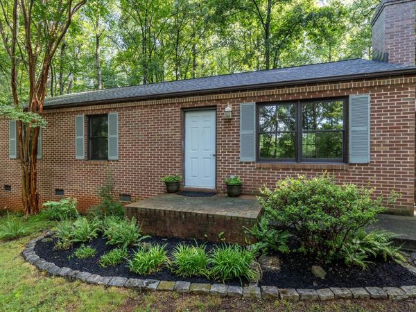 417 BLACKBERRY LN, Ruckersville, VA 22968