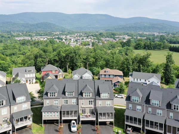3500 ROWCROSS ST, Crozet, VA 22932