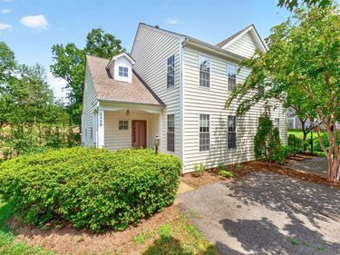 2309 RAVENSWOOD CT , Charlottesville, VA 22911