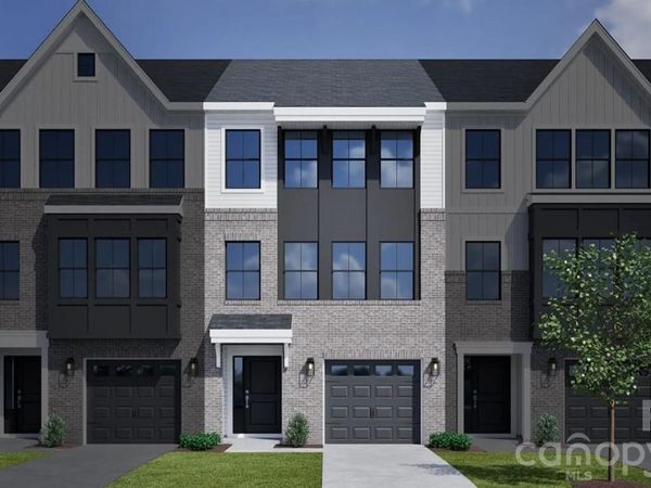 7429 Mashburn Drive , Charlotte, NC 28269