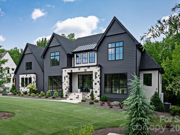 217 Crest Court , Weddington, NC 28104