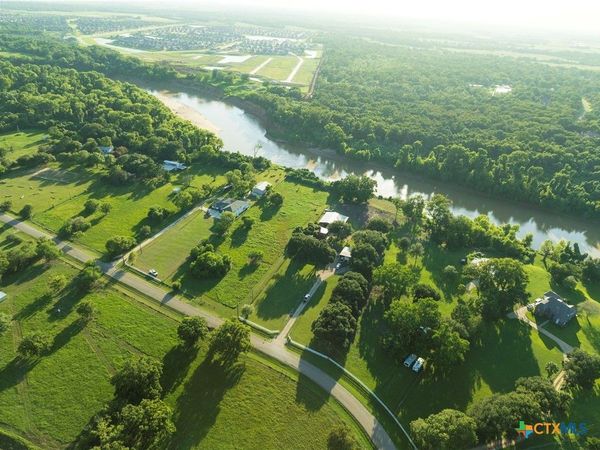 2211 Riverview Drive , Richmond, TX 77469