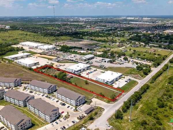 5090 Fm 2001 , Buda, TX 78610