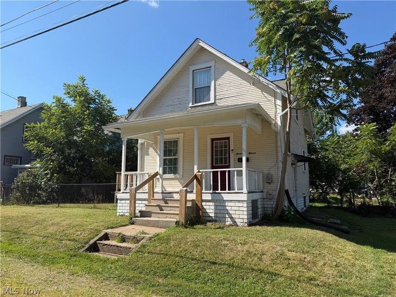 1711 Bonnot Place NE, Canton, OH 44705 Photo 3