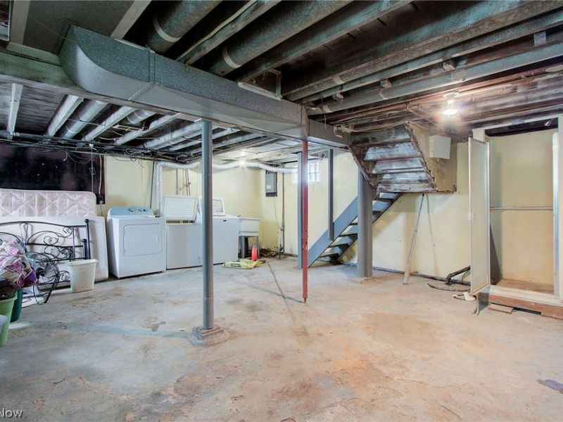 176 E Ido Avenue, Akron, OH 44301 Photo 25