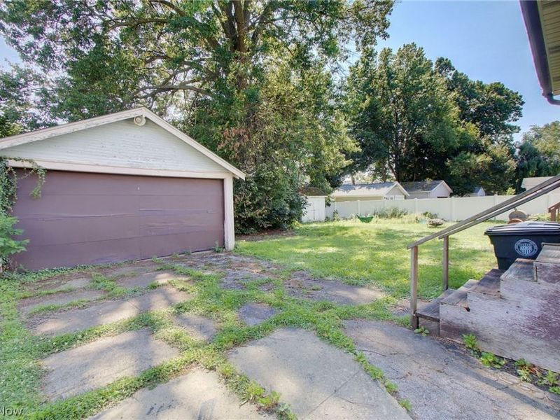 176 E Ido Avenue, Akron, OH 44301 Photo 29