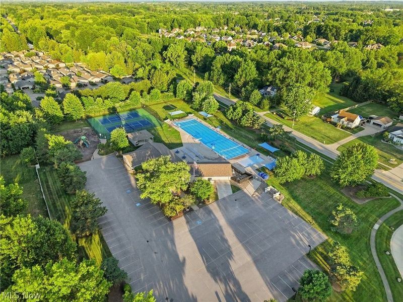 10135 Oak Branch Trail, Strongsville, OH 44149 Photo 36
