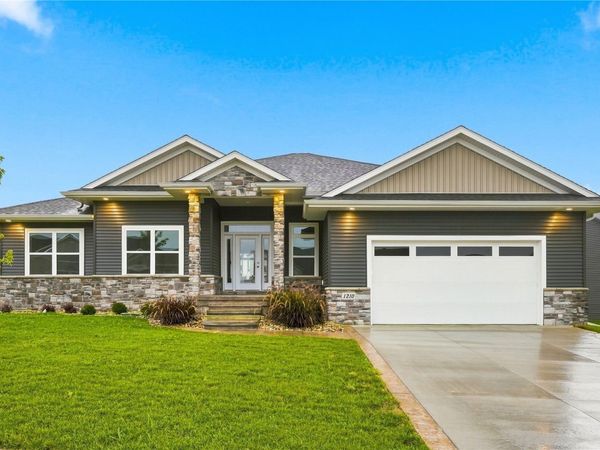 1210 Osage Lane , North Liberty, IA 52317