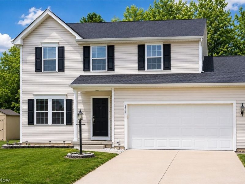 867 Starr Ridge Street SE, Massillon, OH 44646 Photo 1