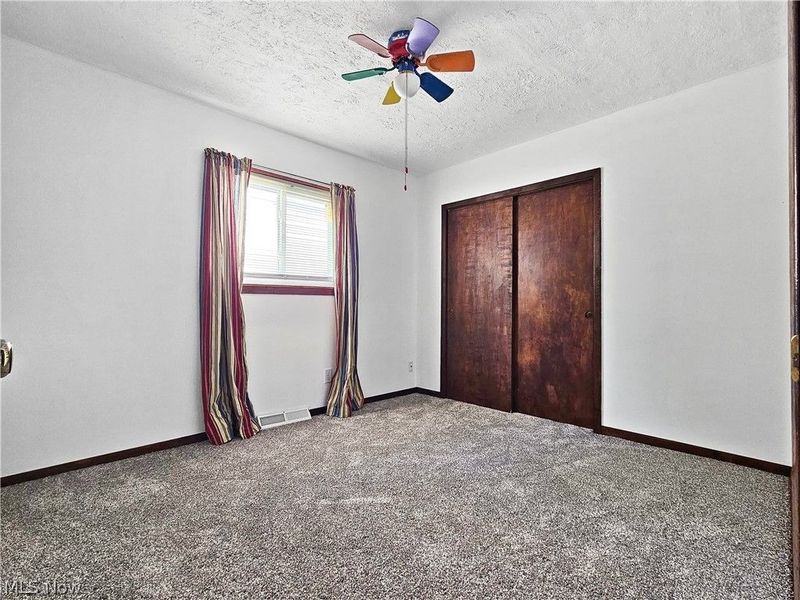 294 Plymouth Road, Eastlake, OH 44095 Photo 16