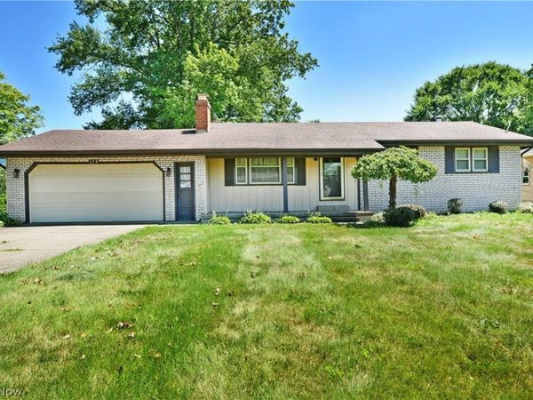179 E Circle view Drive , Poland, OH 44442